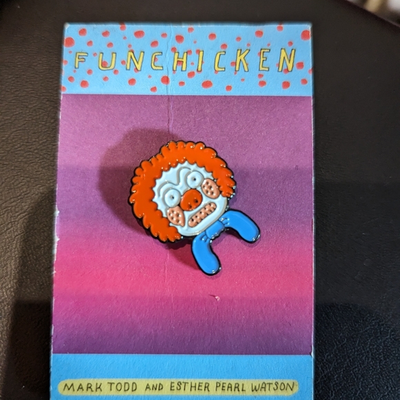 FunChicken RARE hat lapel pin Mark Todd and Esther Pearl Watson - Picture 1 of 3